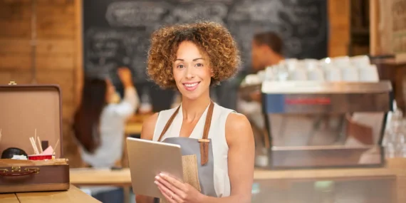 Online & In-Person Courses That Don’t Require Perfect English