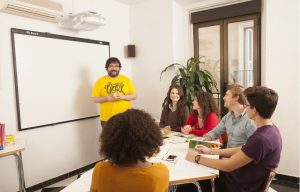 Best Online Language Courses in Spanish to Boost Your Career in the U.S.