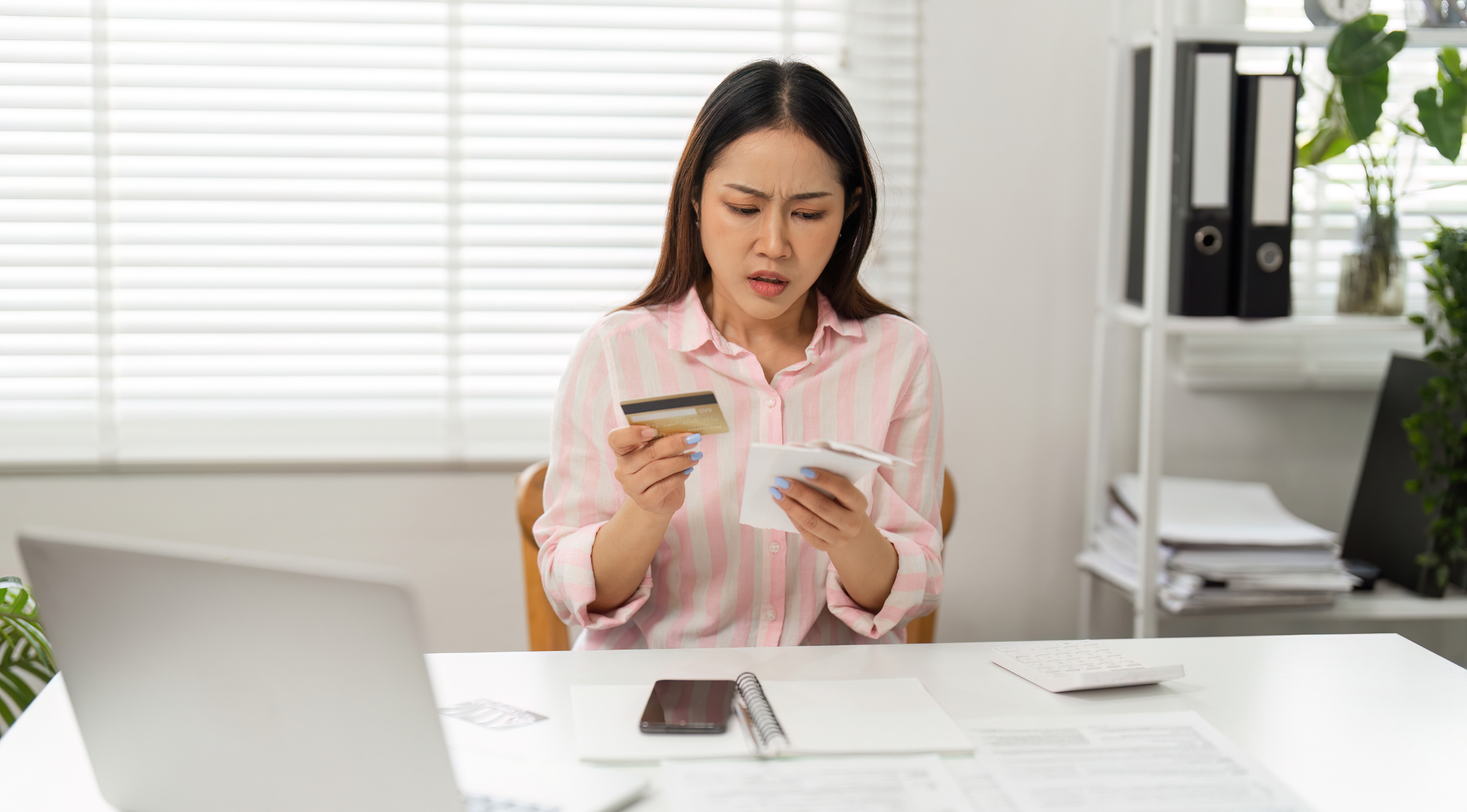 Credit Consolidation vs Refinancing: What’s Really the Best Move in December 2025